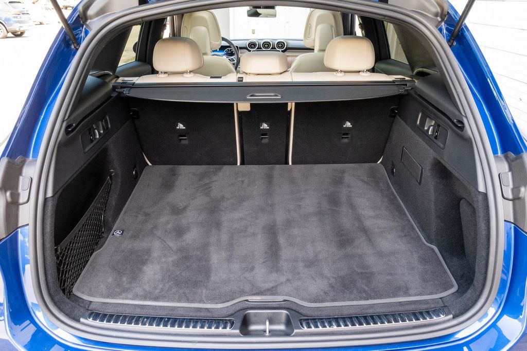 2024 Mercedes-Benz GLC GLC 300 - Photo 27