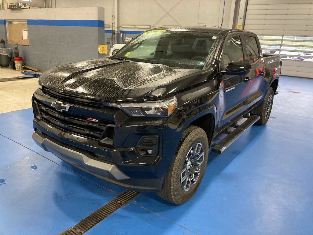 Used 2023 Chevrolet Colorado Z71 Truck Crew Cab
