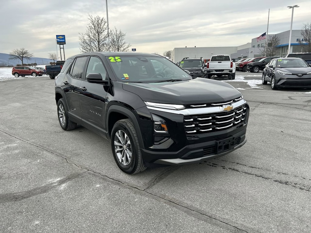 Used 2025 Chevrolet Equinox LT SUV
