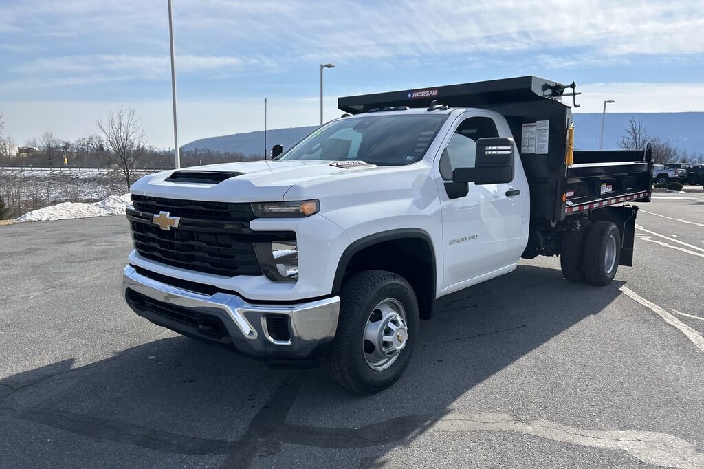 New 2025 Chevrolet Silverado 3500HD Chassis Work Truck Truck Regular Cab