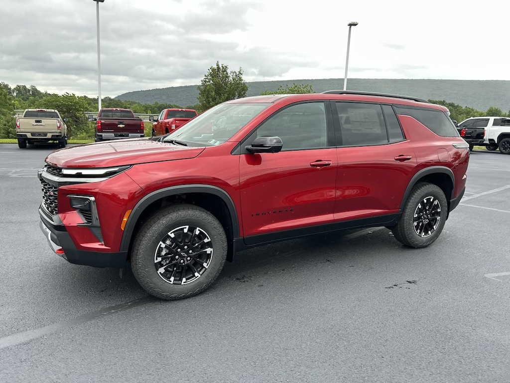 New 2026 Chevrolet Traverse AWD Z71 SUV