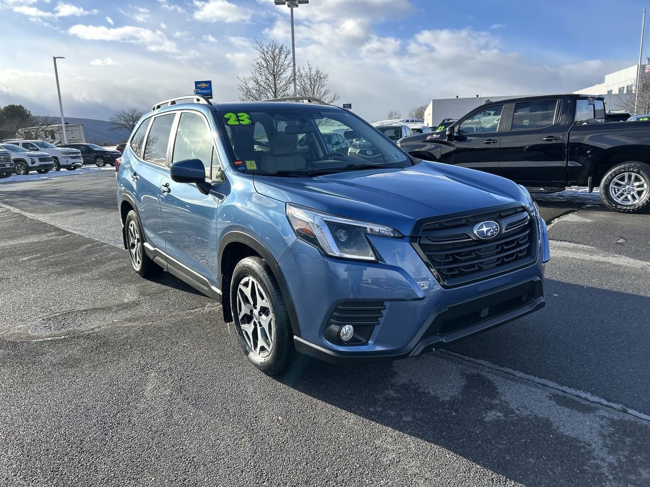 2023 Subaru Forester Premium's photo