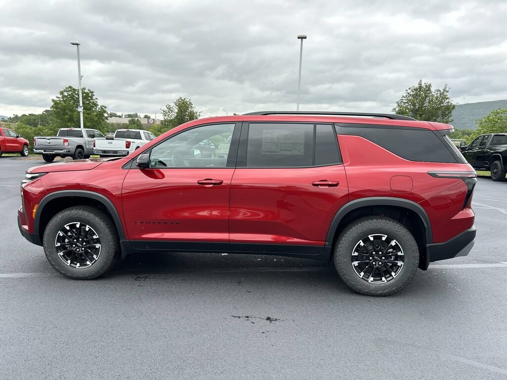 New 2026 Chevrolet Traverse AWD Z71 SUV