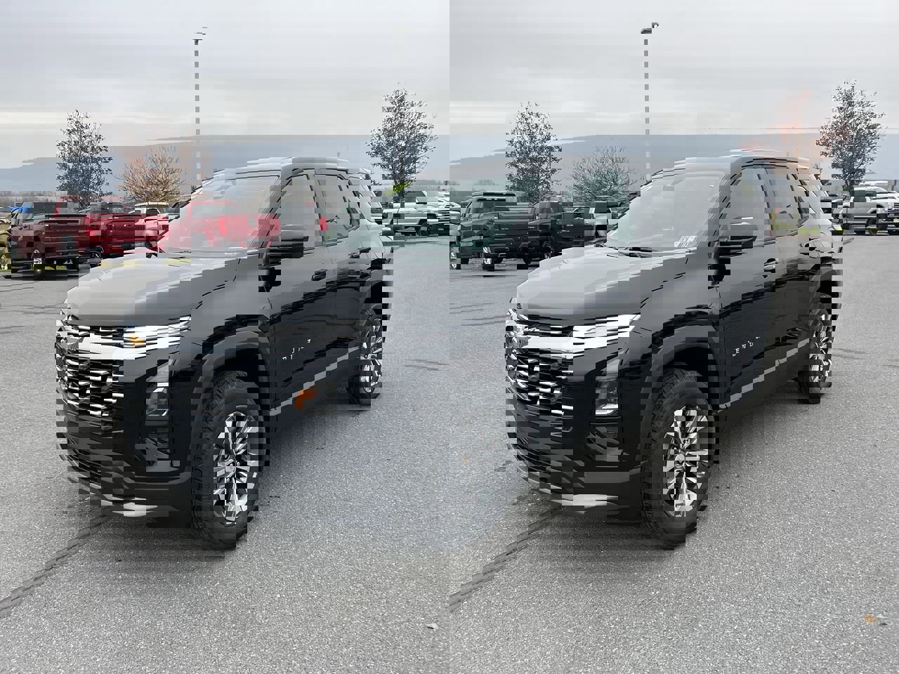 2026 Chevrolet Equinox LT photo 3