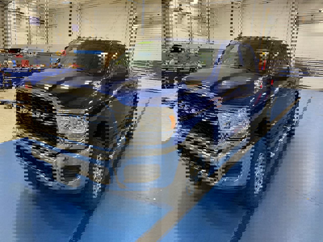 2019 Ram 2500 Tradesman photo 3