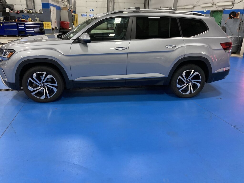 Used 2022 Volkswagen Atlas 2.0T SEL SUV