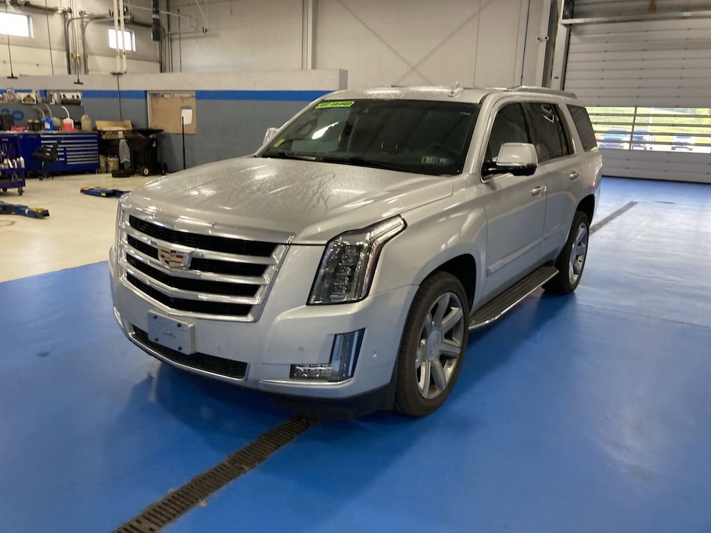 Used 2020 CADILLAC Escalade Luxury SUV