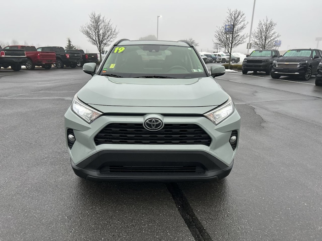 Used 2019 Toyota RAV4 XLE Premium SUV