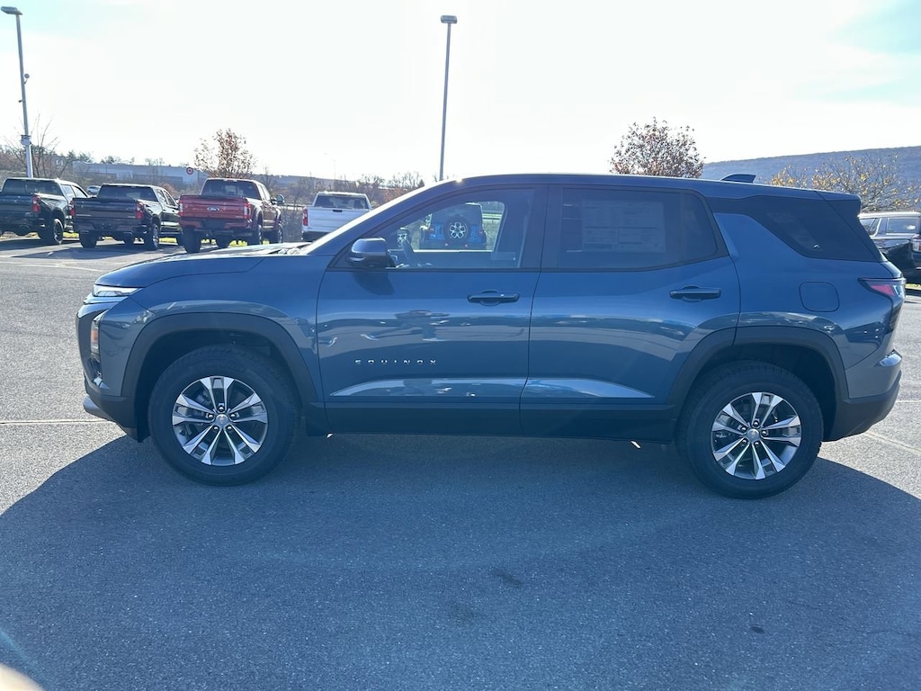 New 2026 Chevrolet Equinox AWD LT SUV