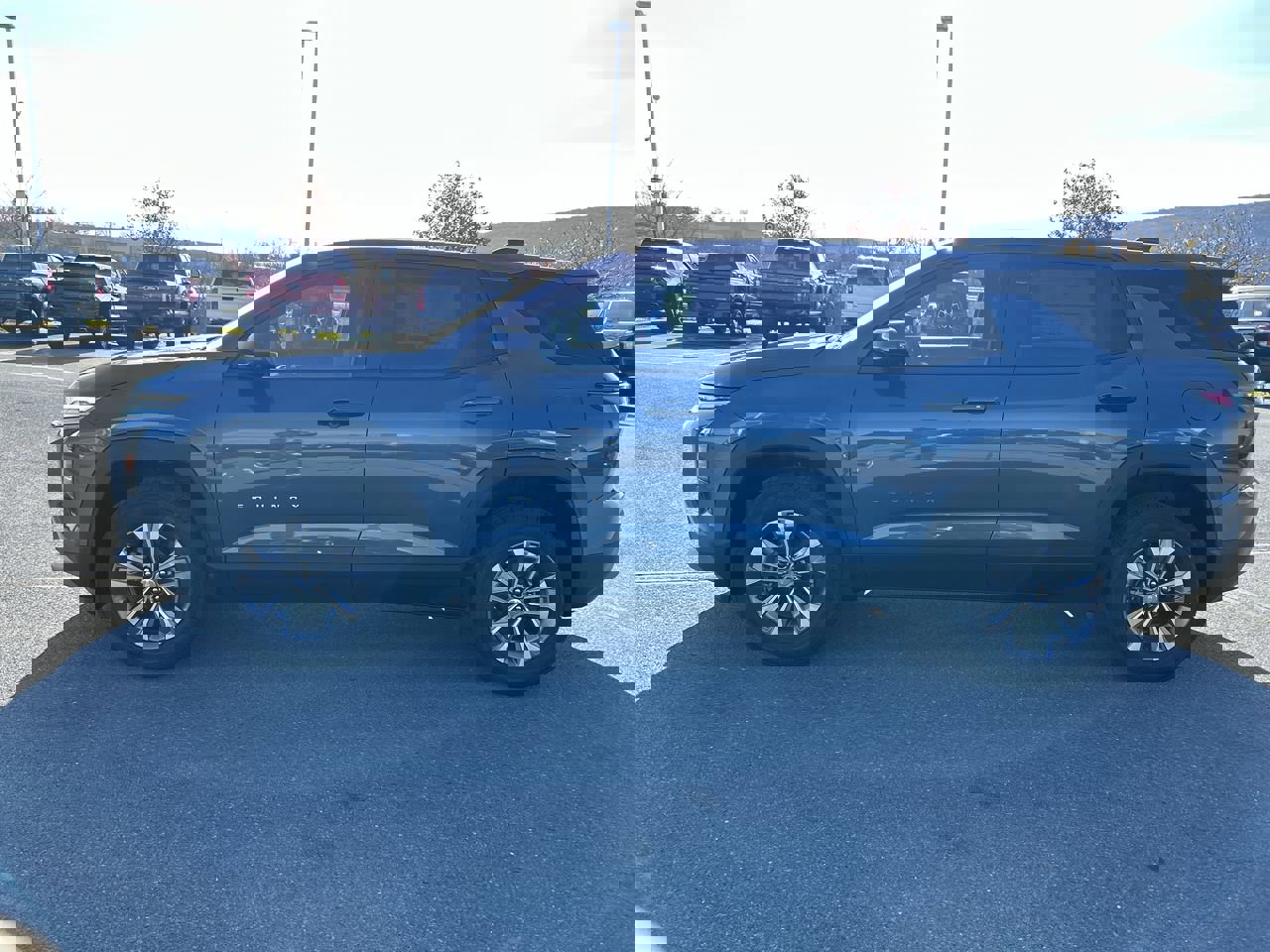 2026 Chevrolet Equinox LT photo 3