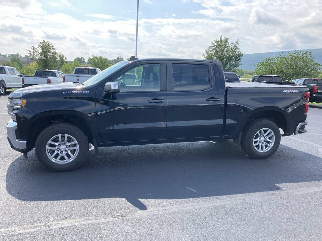 Used 2022 Chevrolet Silverado 1500 LTD LT Truck Crew Cab