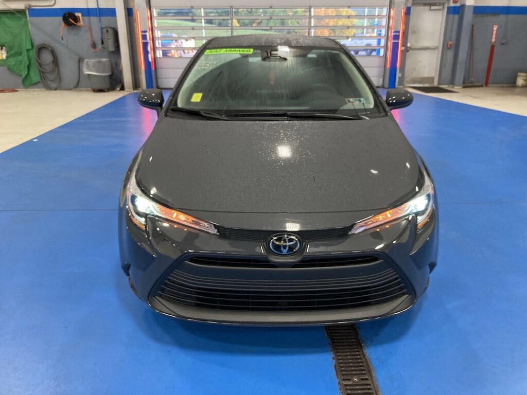 Used 2023 Toyota Corolla LE Sedan