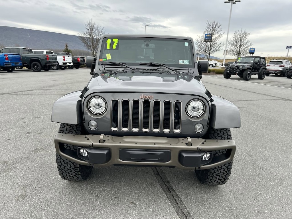 Used 2017 Jeep Wrangler JK Sahara 4x4 SUV