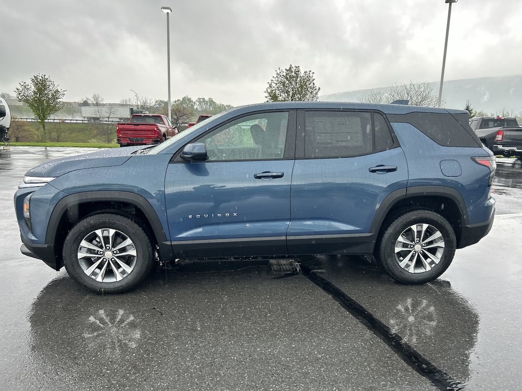 New 2026 Chevrolet Equinox AWD LT SUV