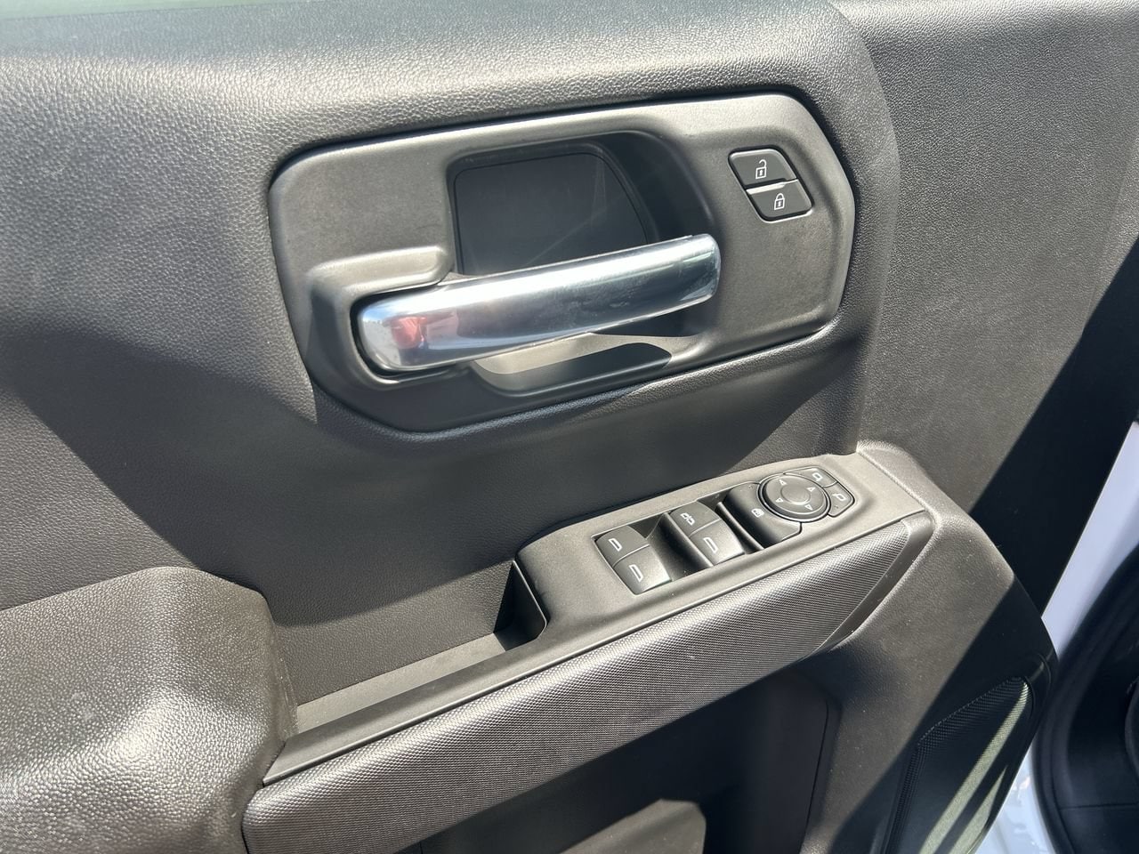 2026 Chevrolet Silverado 1500 Custom - Photo 21