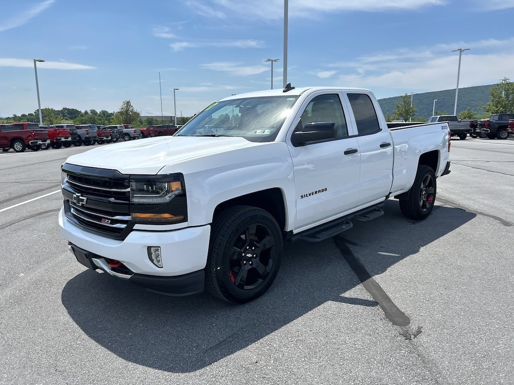 Used 2017 Chevrolet Silverado 1500 LT Truck Double Cab