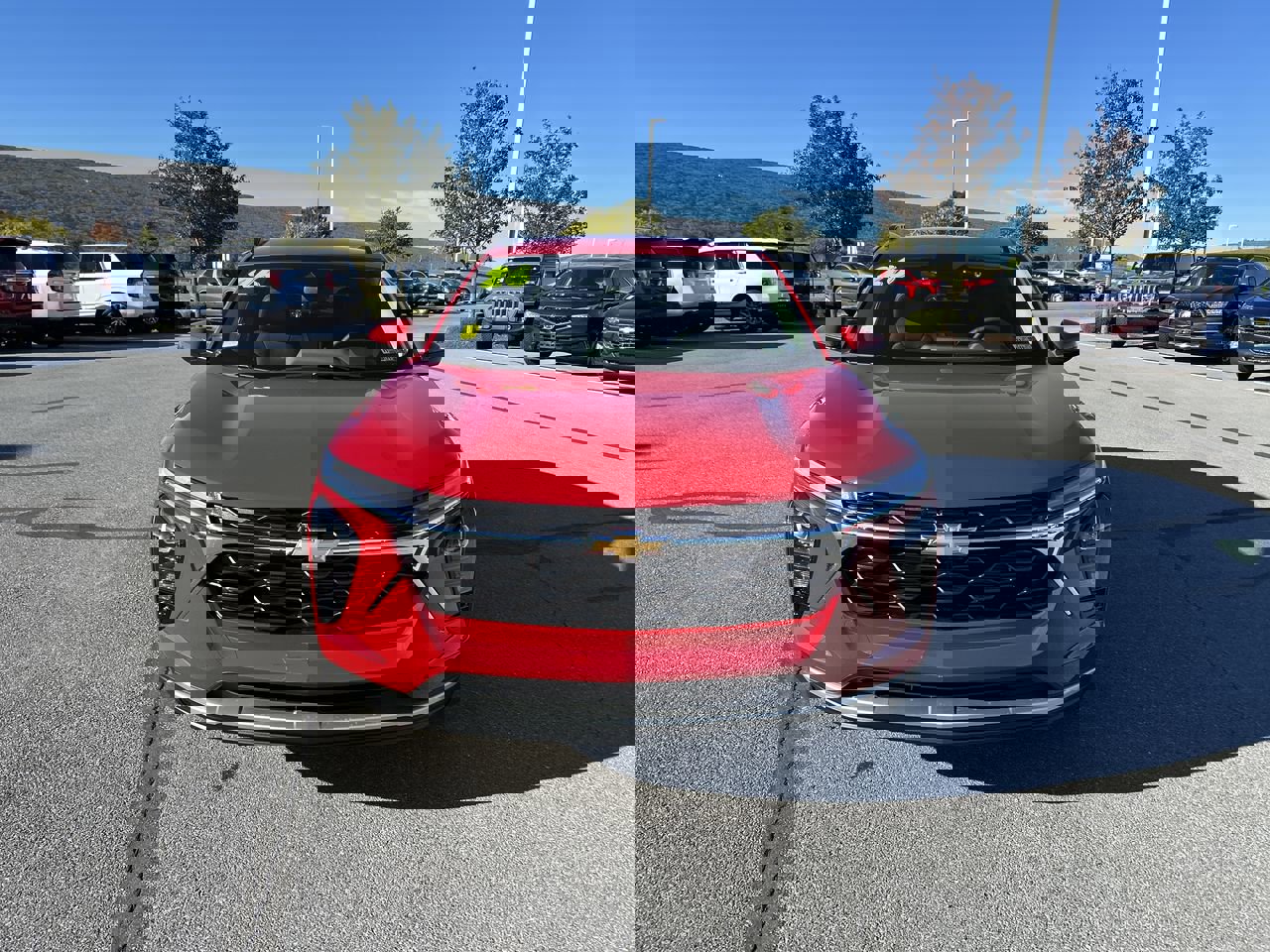 2026 Chevrolet Trax LT photo 2