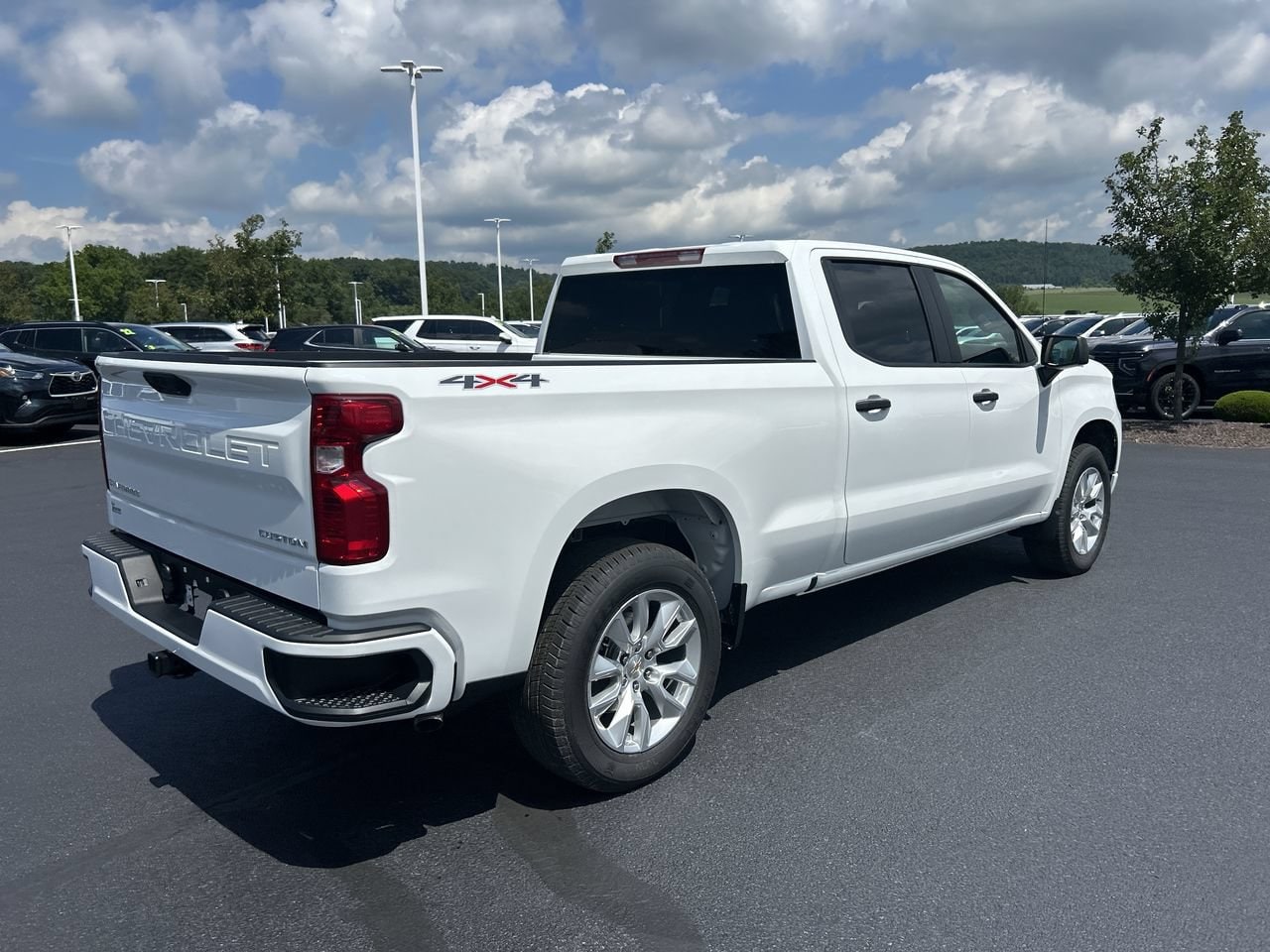 2026 Chevrolet Silverado 1500 Custom - Photo 7