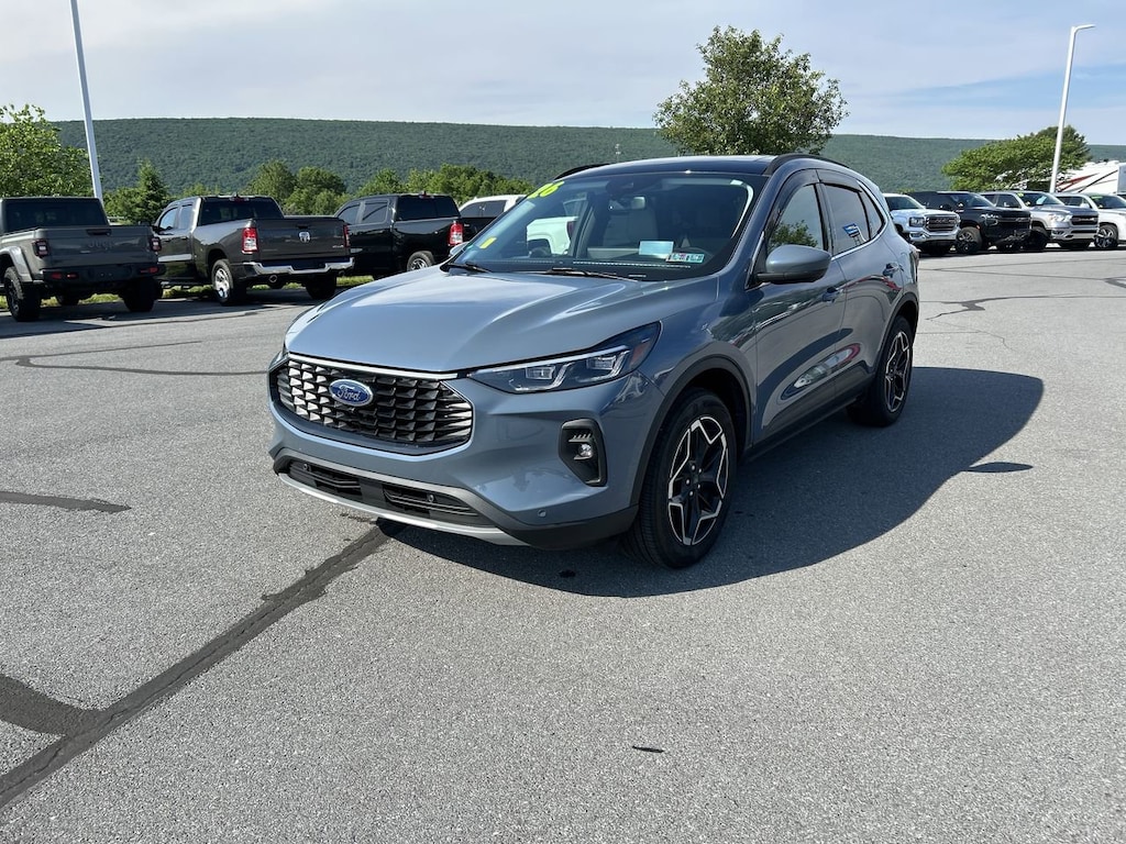 Used 2026 Ford Escape Platinum SUV