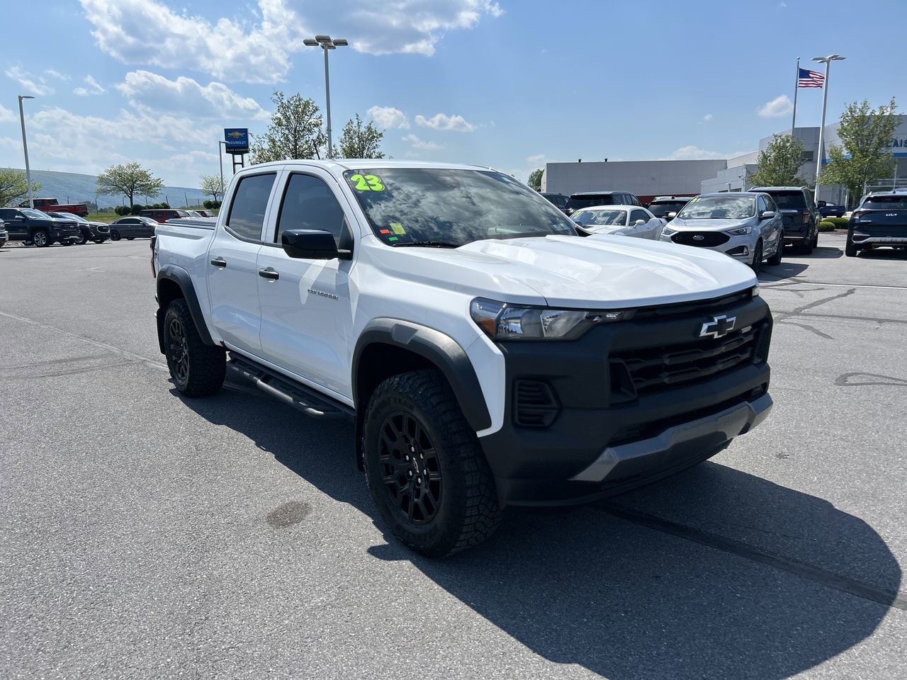 2023 Chevrolet Colorado Truck Crew Cab 