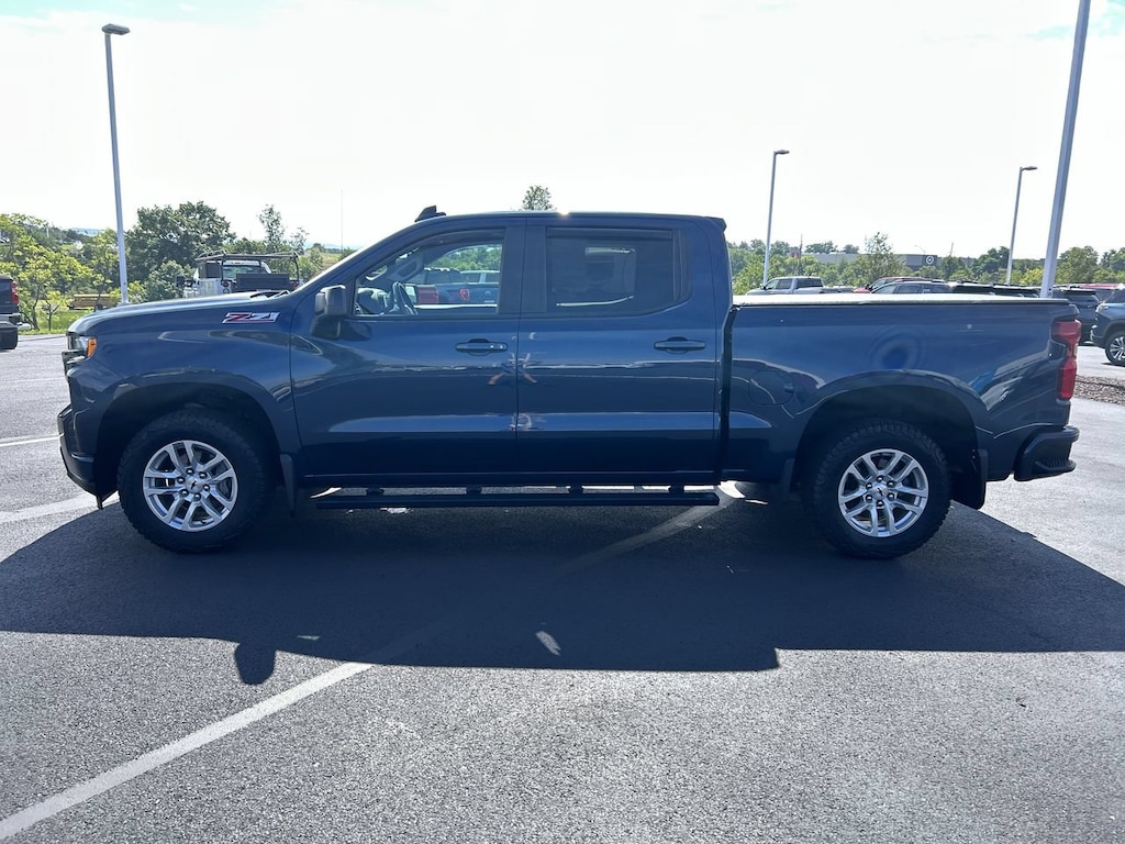 Used 2021 Chevrolet Silverado 1500 RST Truck Crew Cab