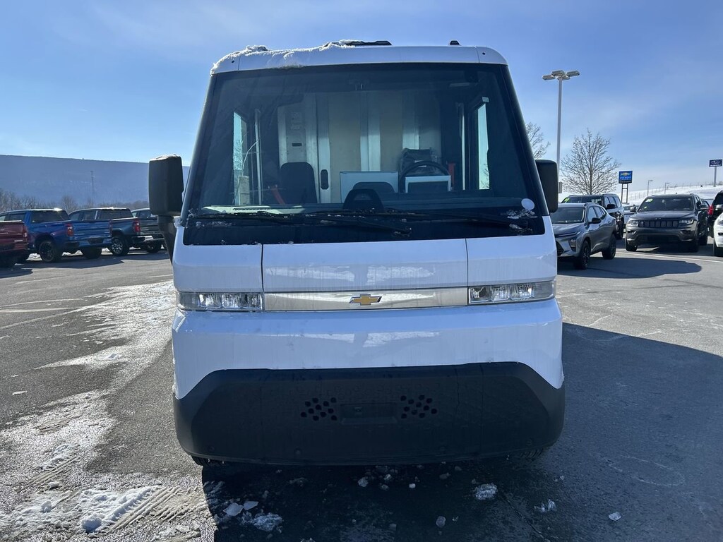New 2025 Chevrolet BrightDrop 600 Van Cargo Van