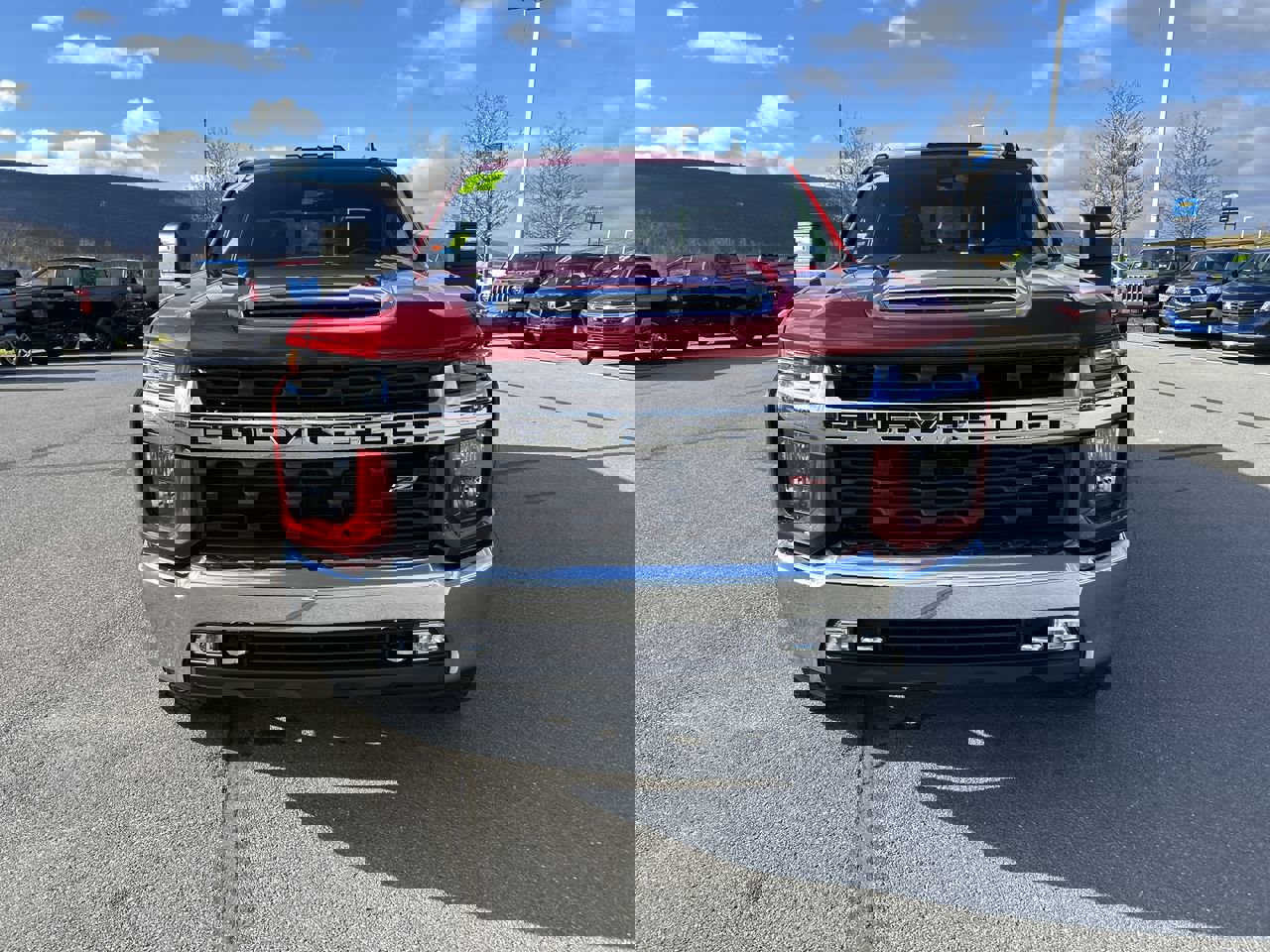 2022 Chevrolet Silverado 2500HD LT photo 2