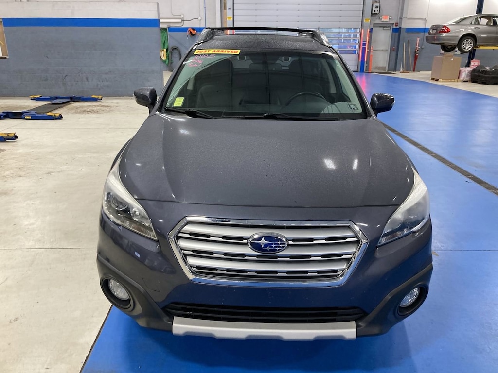 Used 2015 Subaru Outback 2.5i Limited w/Moonroof/KeylessAccess/Nav/EyeSight SUV