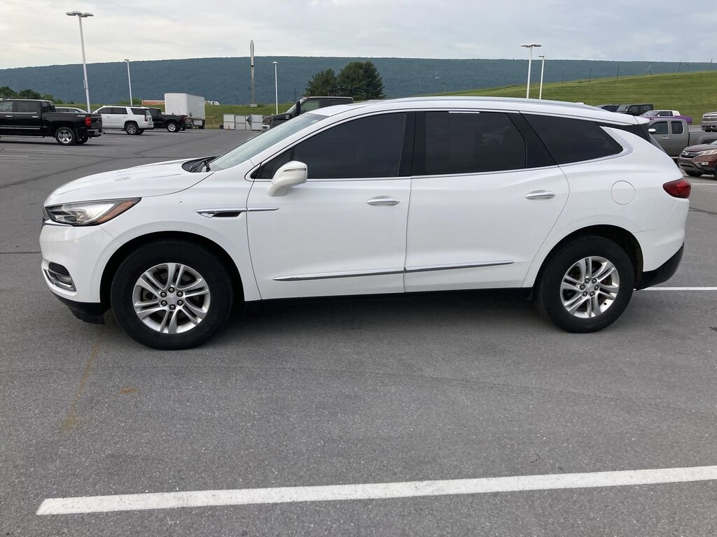Used 2018 Buick Enclave Essence SUV