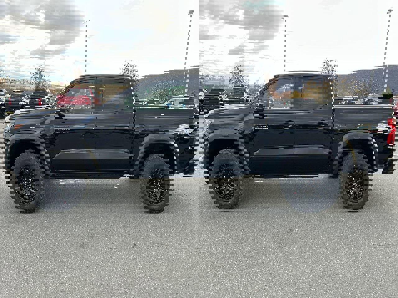 2026 Chevrolet Colorado Trail Boss photo 3