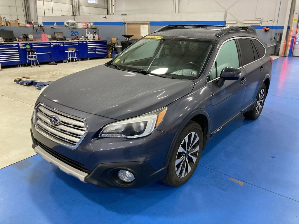 Used 2015 Subaru Outback 2.5i Limited w/Moonroof/KeylessAccess/Nav/EyeSight SUV
