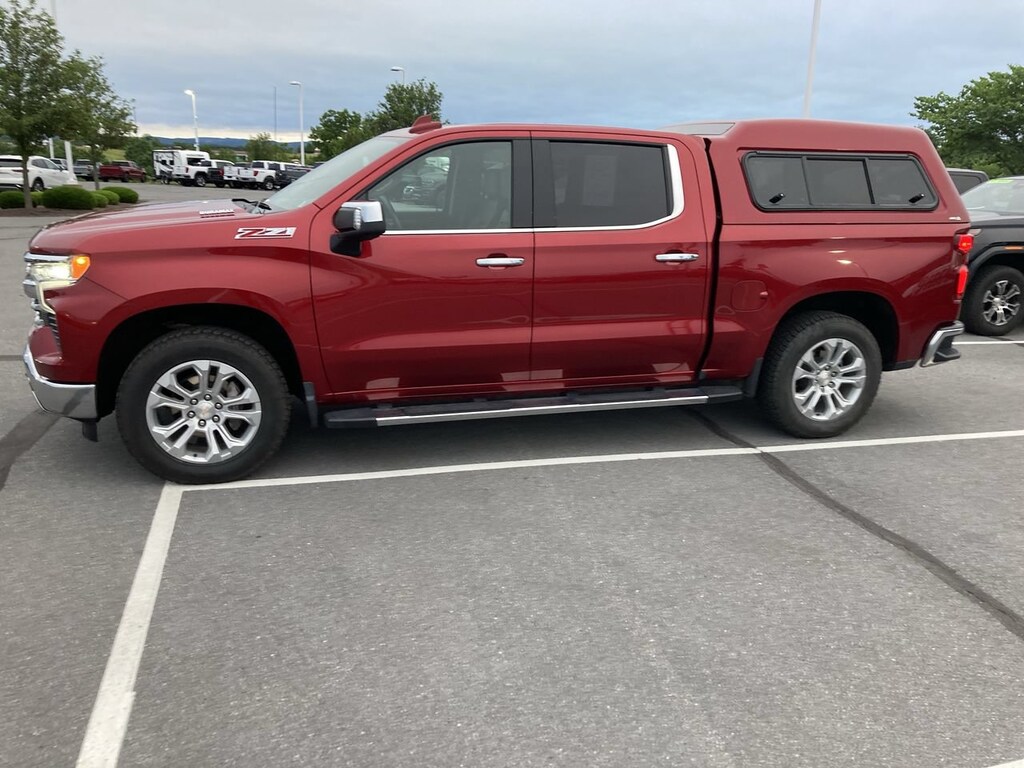 Used 2025 Chevrolet Silverado 1500 LTZ Truck Crew Cab