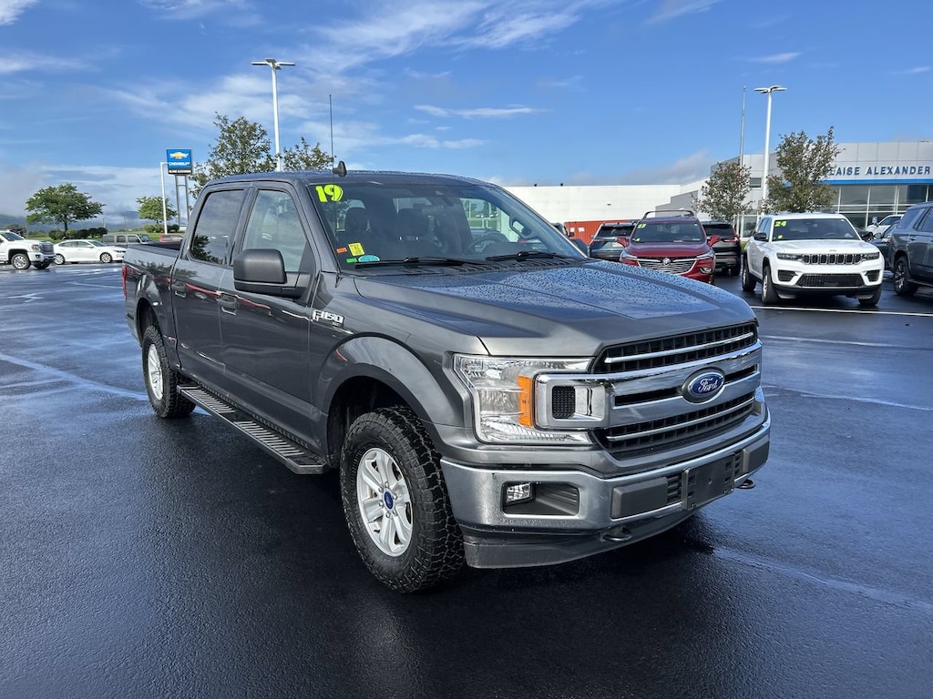 Used 2019 Ford F-150 XLT Truck SuperCrew Cab