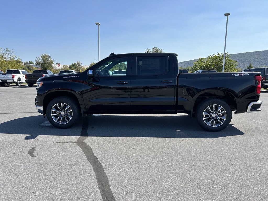 New 2026 Chevrolet Silverado 1500 LT Truck Crew Cab