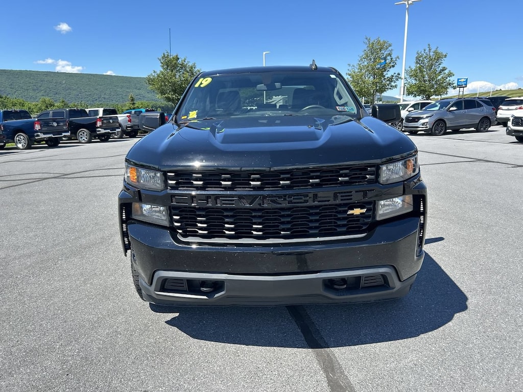 Used 2019 Chevrolet Silverado 1500 Silverado Custom Truck Double Cab