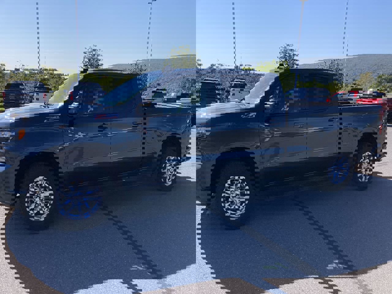 2019 Chevrolet Silverado 1500 RST photo 4