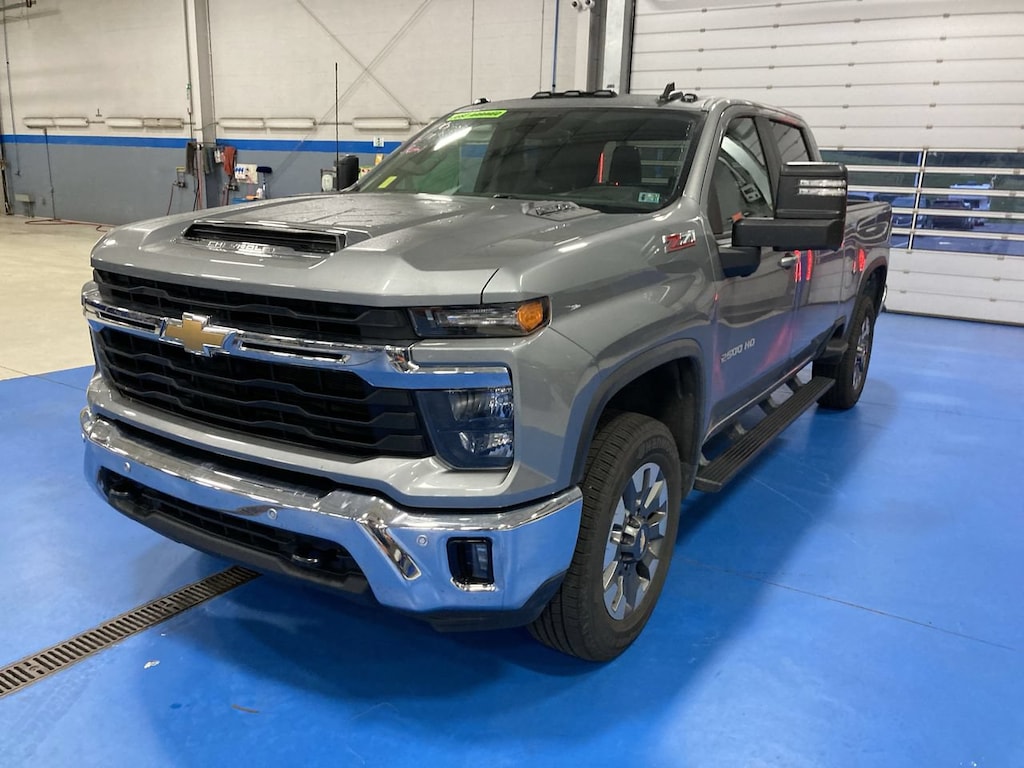 Used 2025 Chevrolet Silverado 2500 HD LT Truck Crew Cab
