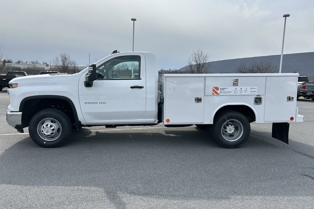 New 2025 Chevrolet Silverado 3500HD Chassis Work Truck Truck Regular Cab