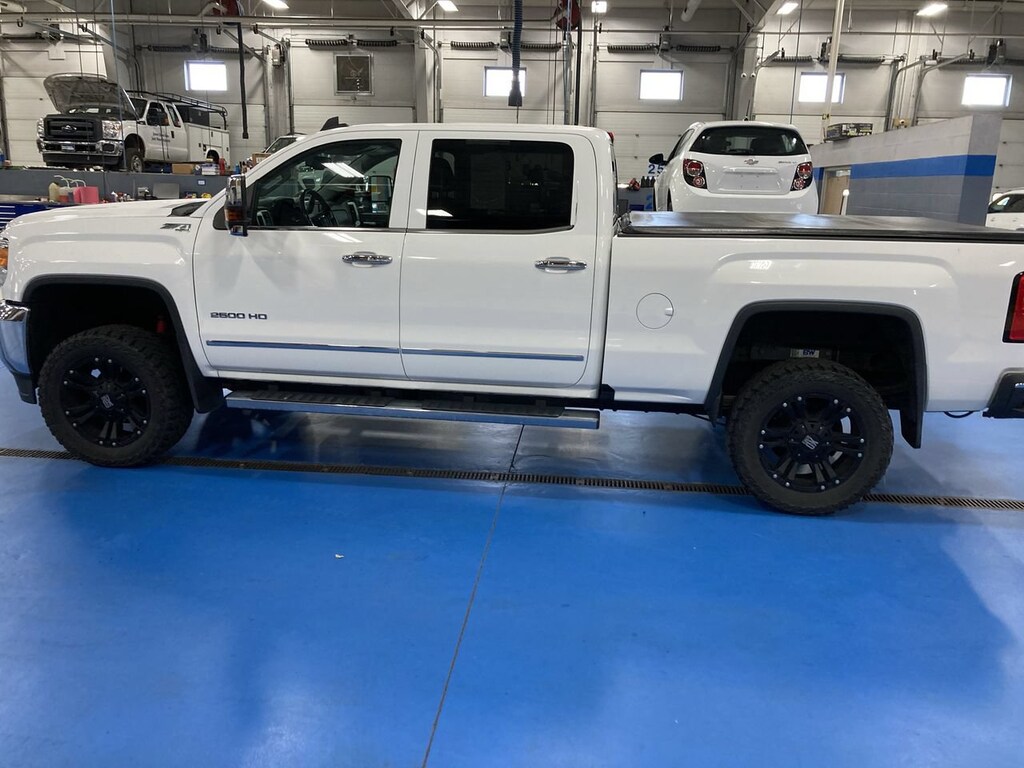 Used 2016 GMC Sierra 2500HD SLT Truck Crew Cab