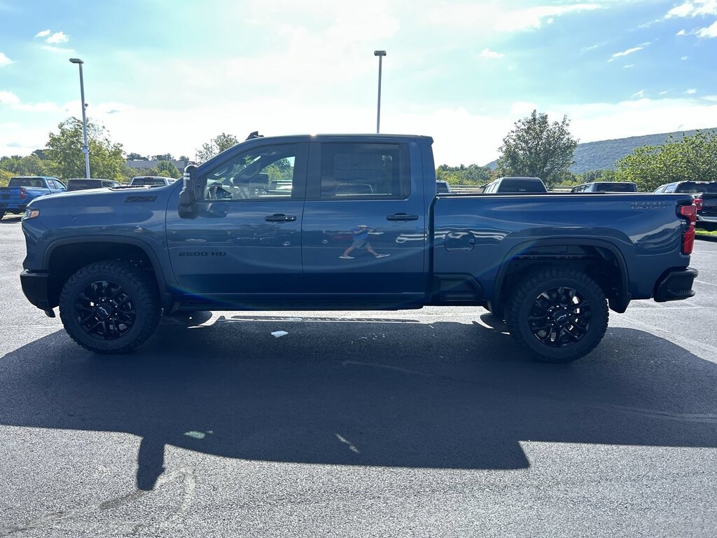 New 2026 Chevrolet Silverado 2500 HD LT Truck Crew Cab