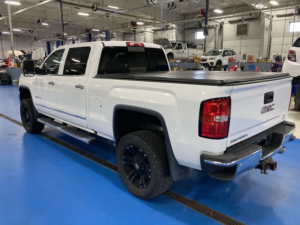 Used 2016 GMC Sierra 2500HD SLT Truck Crew Cab