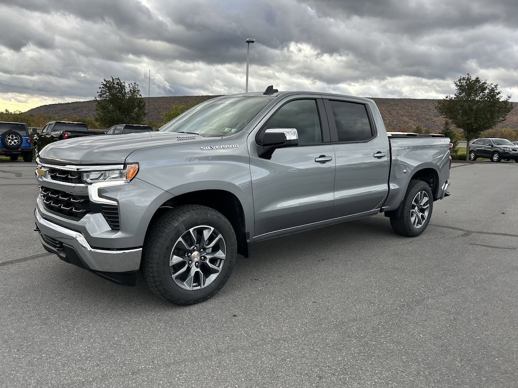 New 2026 Chevrolet Silverado 1500 LT Truck Crew Cab