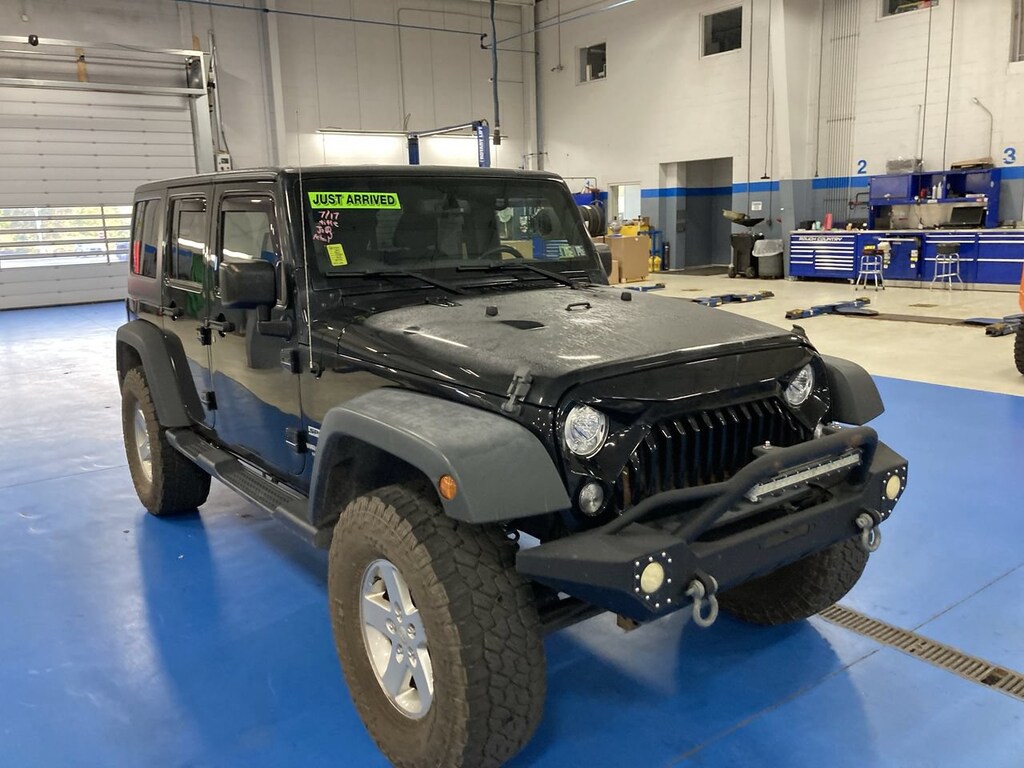 Used 2017 Jeep Wrangler JK Unlimited Sport 4x4 SUV