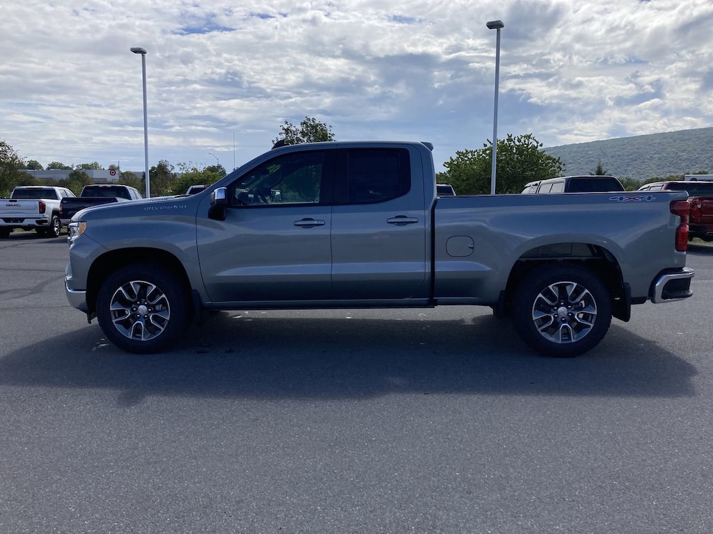 New 2026 Chevrolet Silverado 1500 LT Truck Double Cab