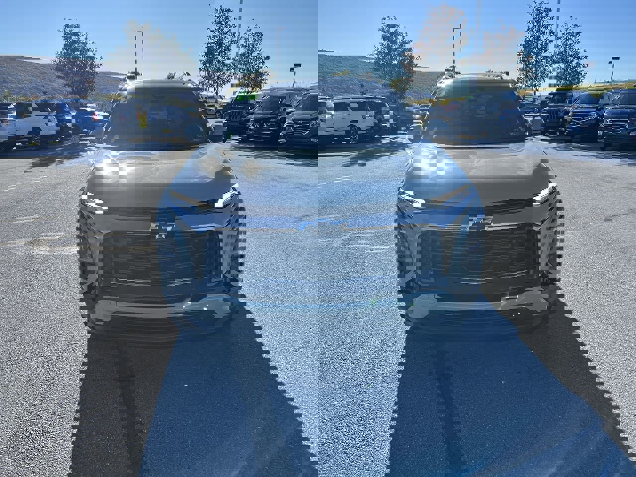 2026 Chevrolet Equinox ACTIV photo 2