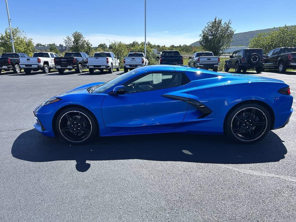 Used 2024 Chevrolet Corvette Stingray w/2LT Convertible