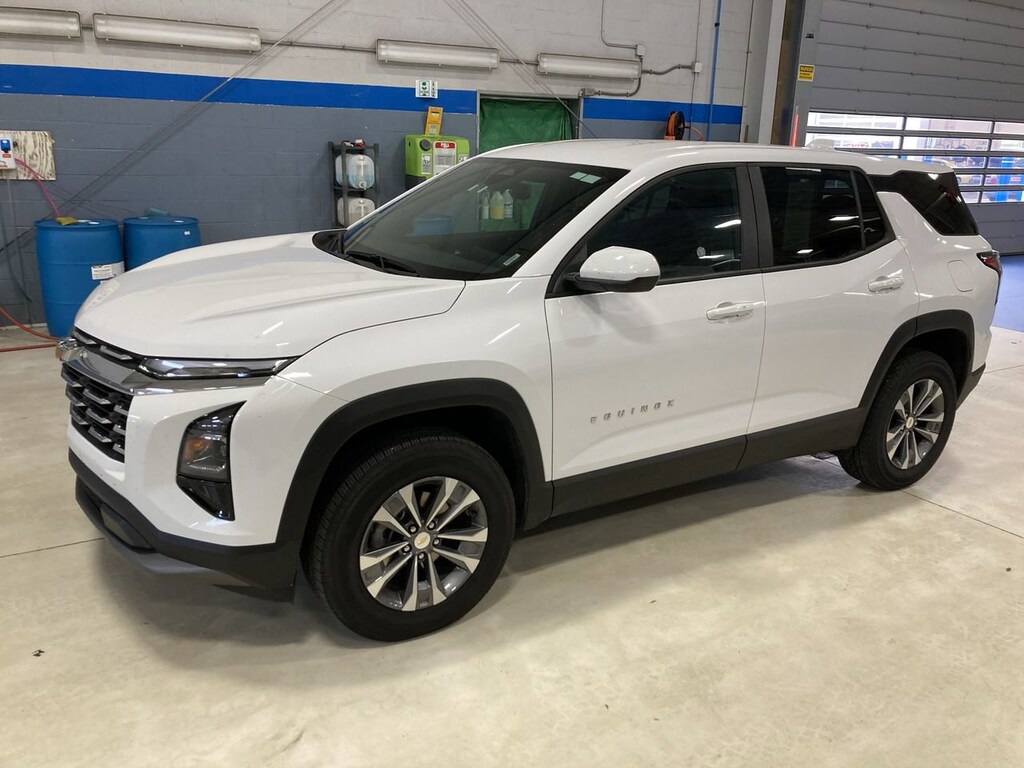Used 2026 Chevrolet Equinox LT SUV