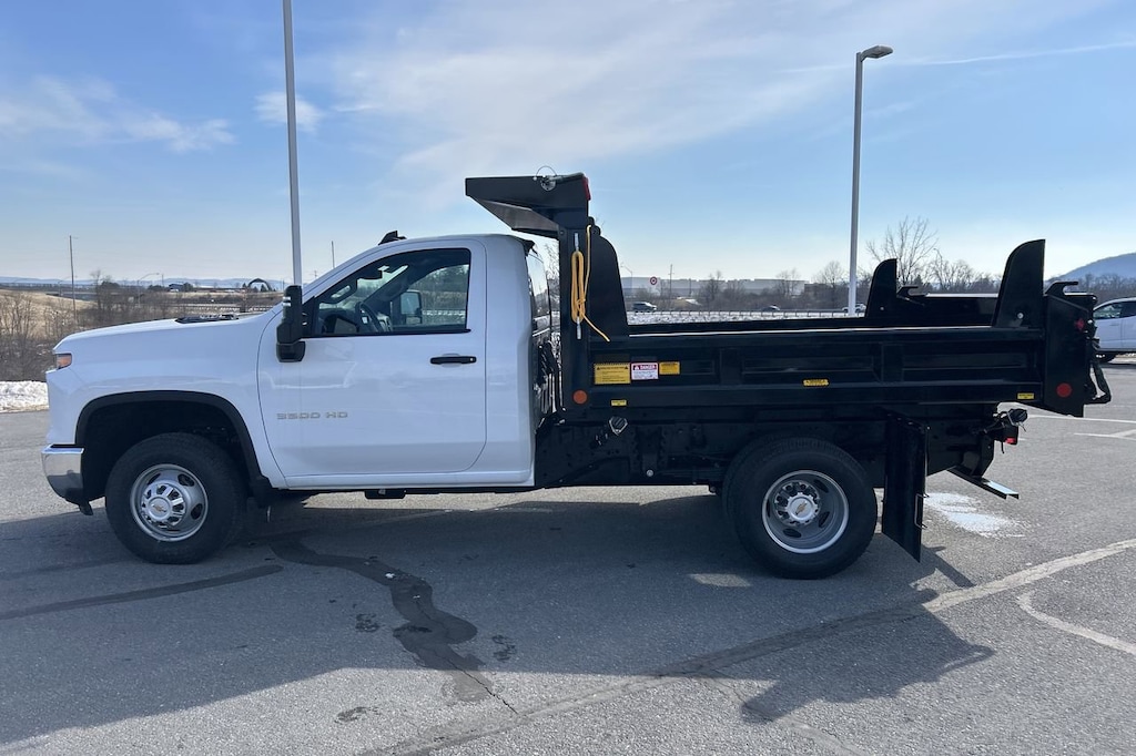 New 2025 Chevrolet Silverado 3500HD Chassis Work Truck Truck Regular Cab