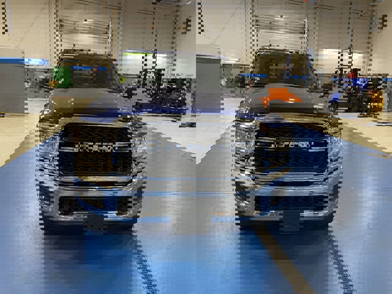 2019 Ram 2500 Tradesman photo 2