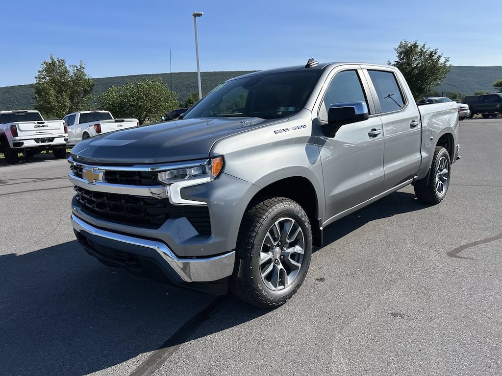 New 2026 Chevrolet Silverado 1500 LT Truck Crew Cab